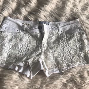 white jean shorts
